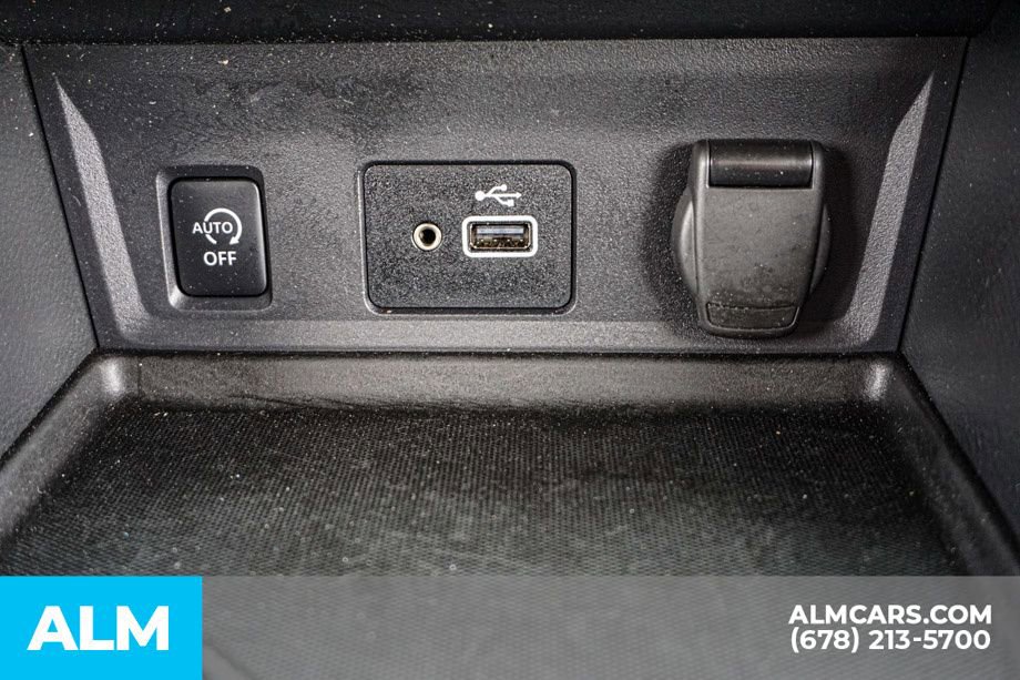 Used 2025 Nissan Sentra S image 42