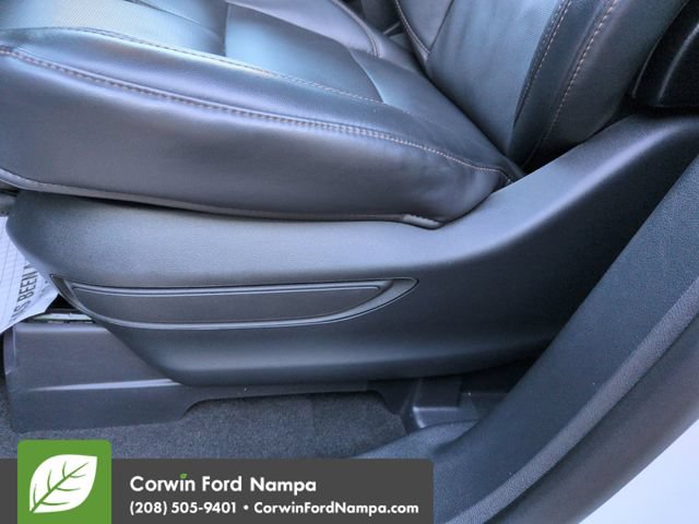 Used 2025 Lincoln Aviator Reserve w/ Equipment Group 201A AWD/4WD image 12