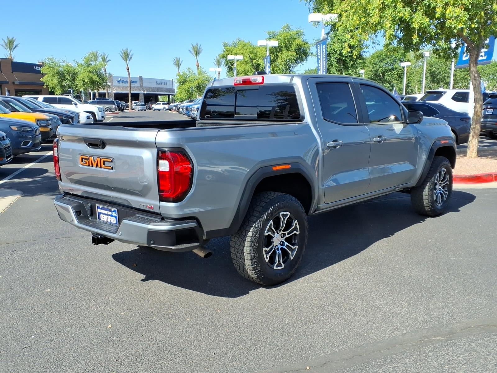 Used 2024 GMC Canyon AT4 w/ AT4 Premium Package AWD/4WD image 4