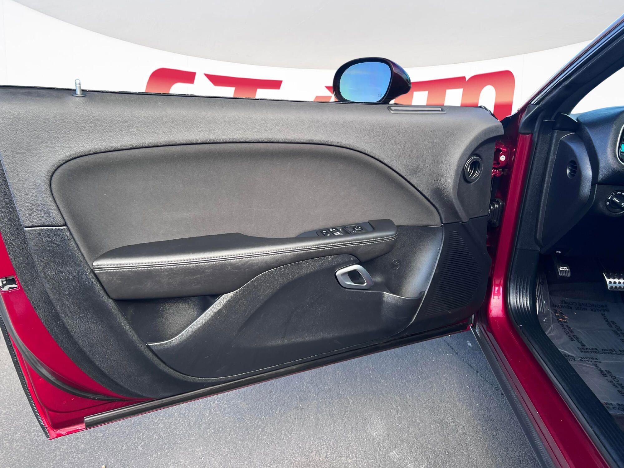 Used 2019 Dodge Challenger R/T w/ Blacktop Package image 9