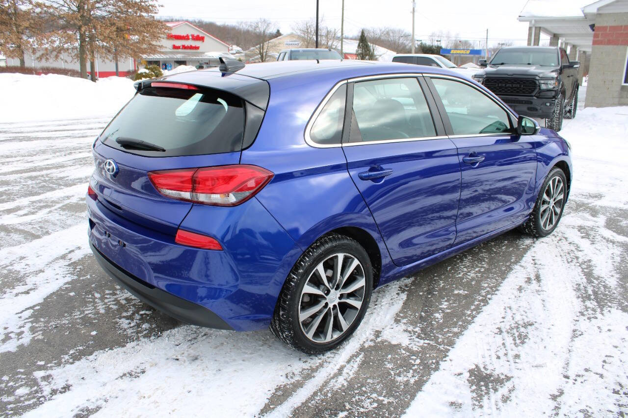 Used 2020 Hyundai Elantra GT w/ Style Package 02 image 5