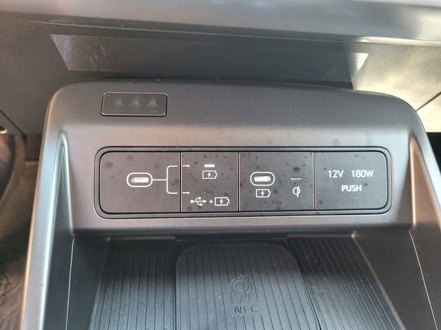 Used 2025 Hyundai Kona SEL AWD/4WD image 24