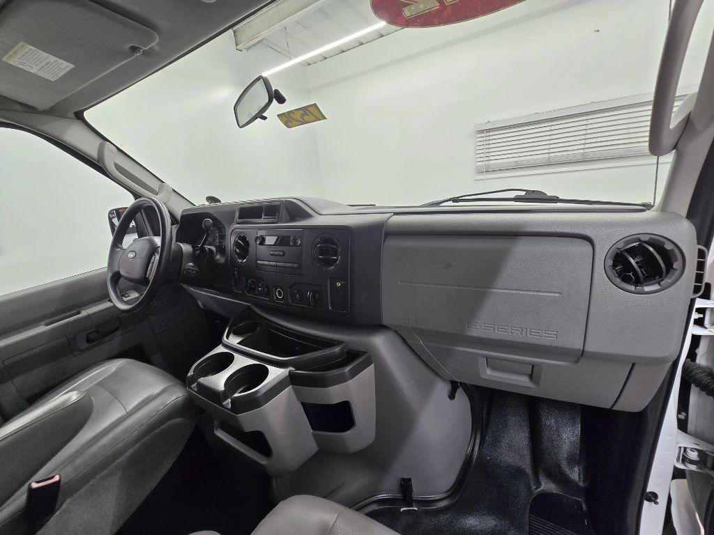 Used 2012 Ford E-150 and Econoline 150 w/ Crew Van Pkg RWD image 18