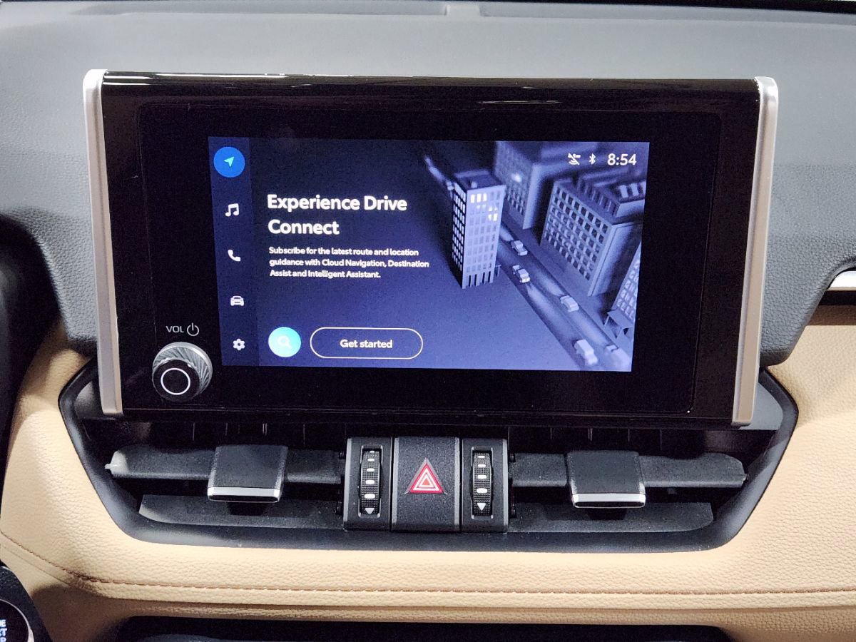 Used 2024 Toyota RAV4 XLE Premium image 32