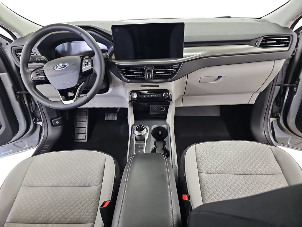 Used 2023 Ford Escape Active w/ Tech Pack #1 AWD/4WD image 9