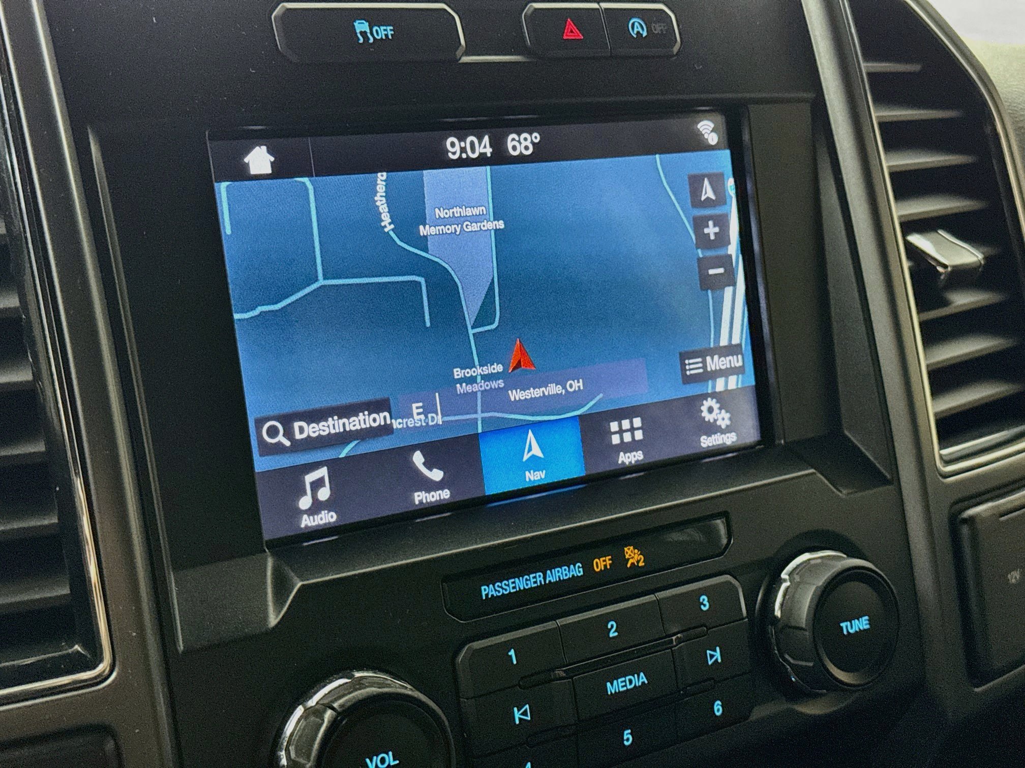 Used 2019 Ford F150 XLT w/ Equipment Group 302A Luxury AWD/4WD image 13