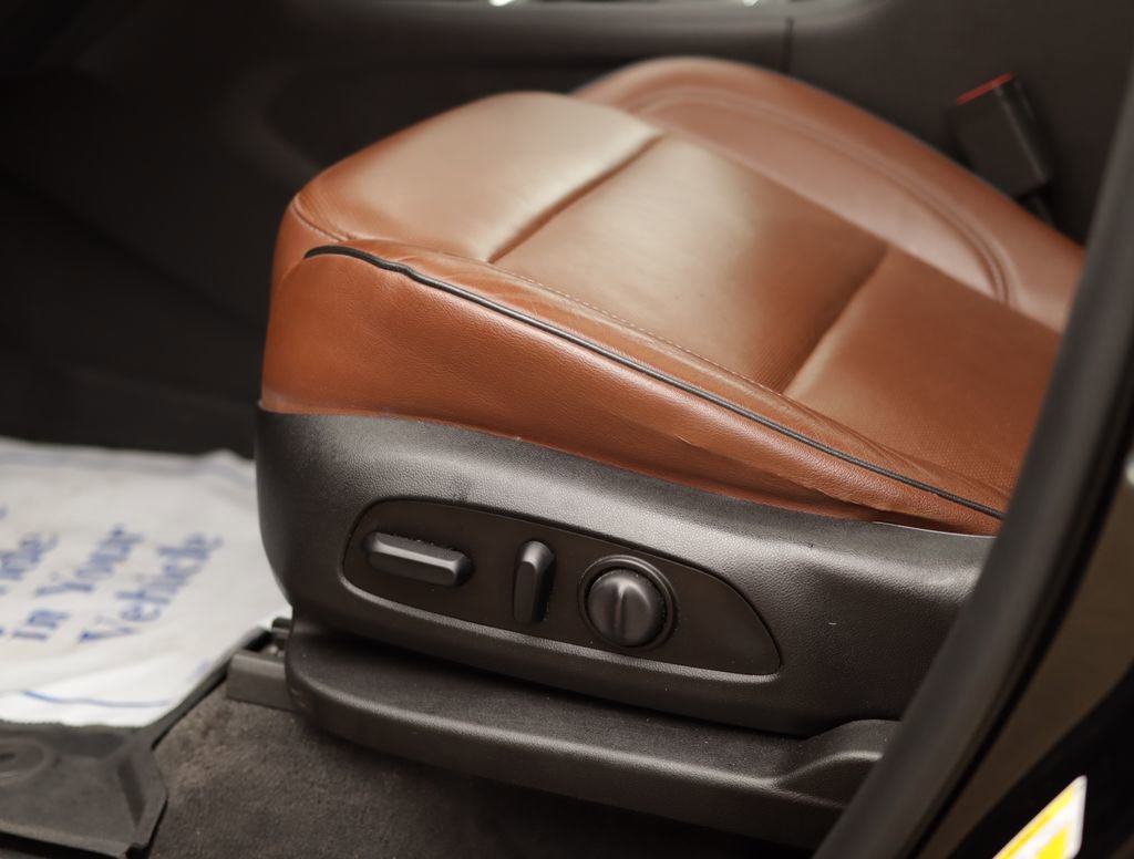 Used 2019 Chevrolet Traverse High Country image 22