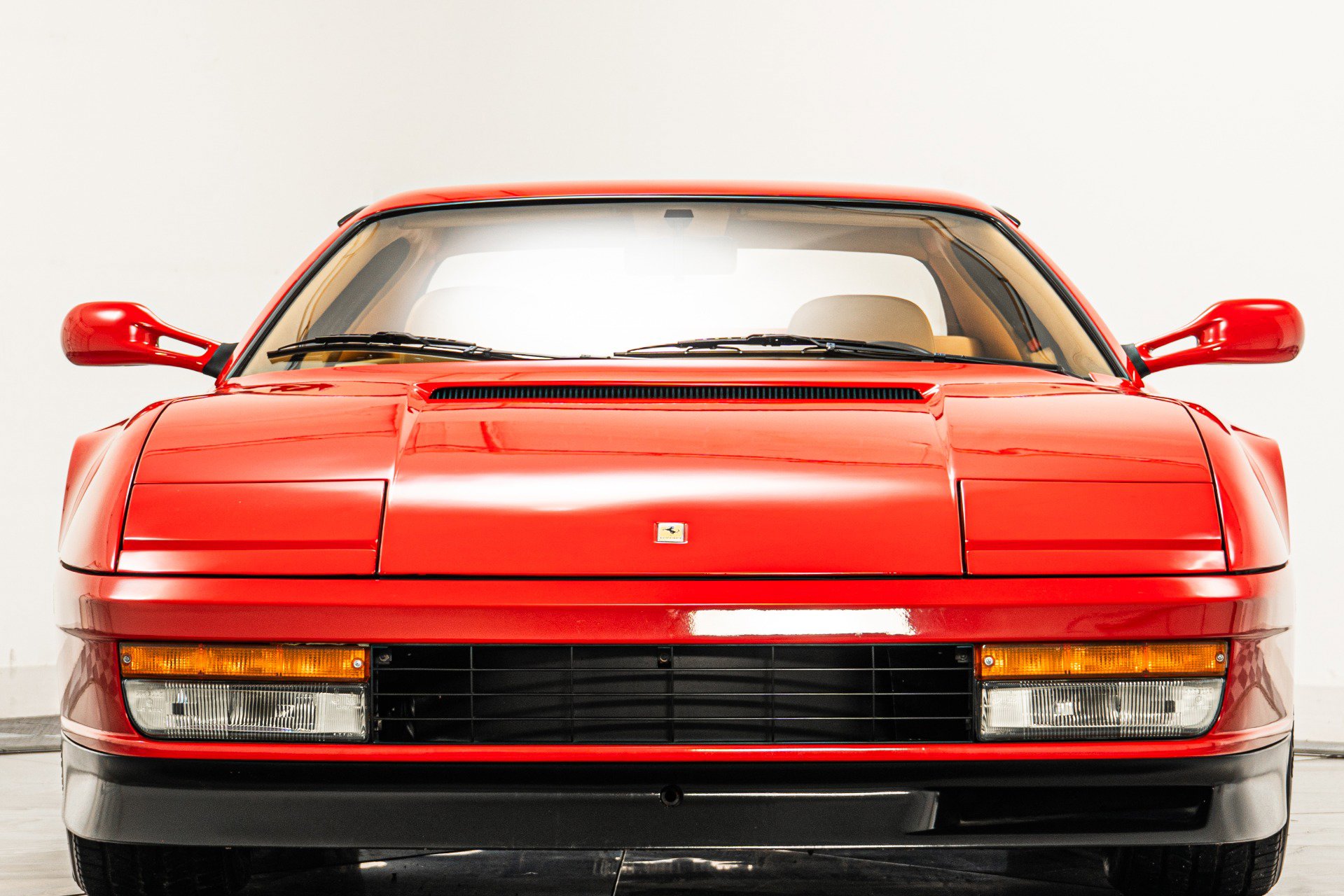 Used 1988 Ferrari Testarossa image 4