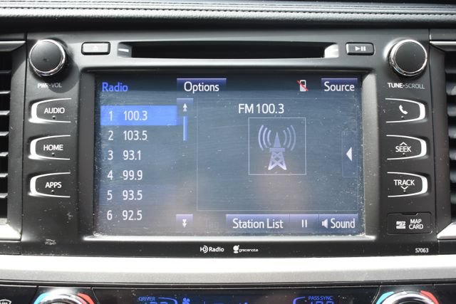 Used 2015 Toyota Highlander XLE AWD/4WD image 27