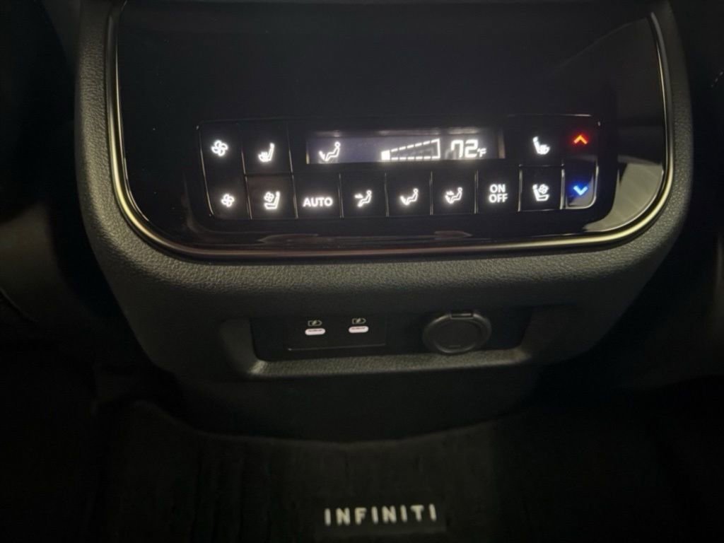 Certified 2026 INFINITI QX80 4WD w/ Sport Exterior Package image 29