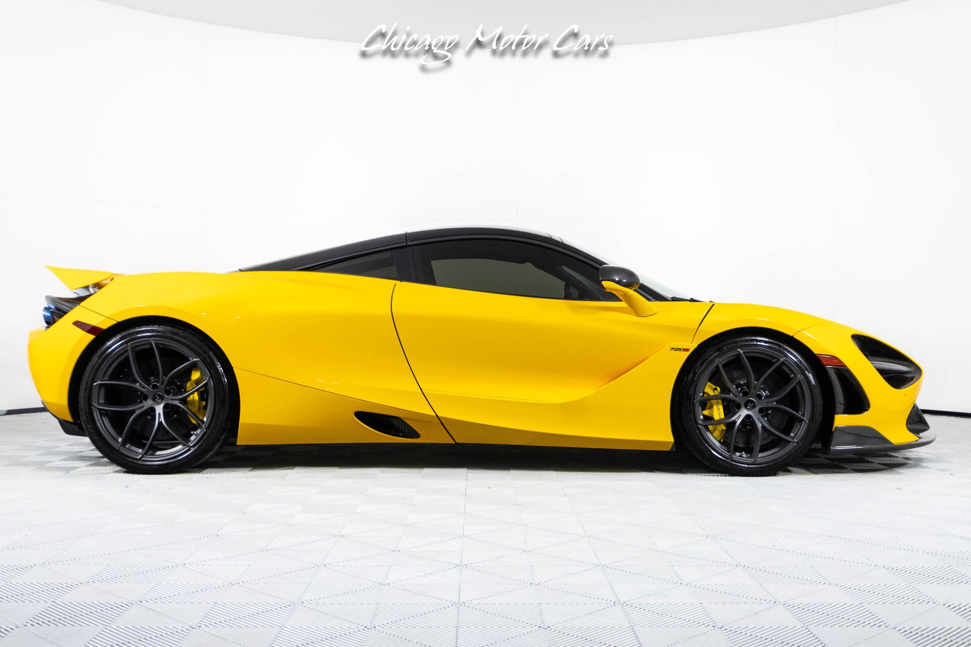 Used 2019 McLaren 720S image 41