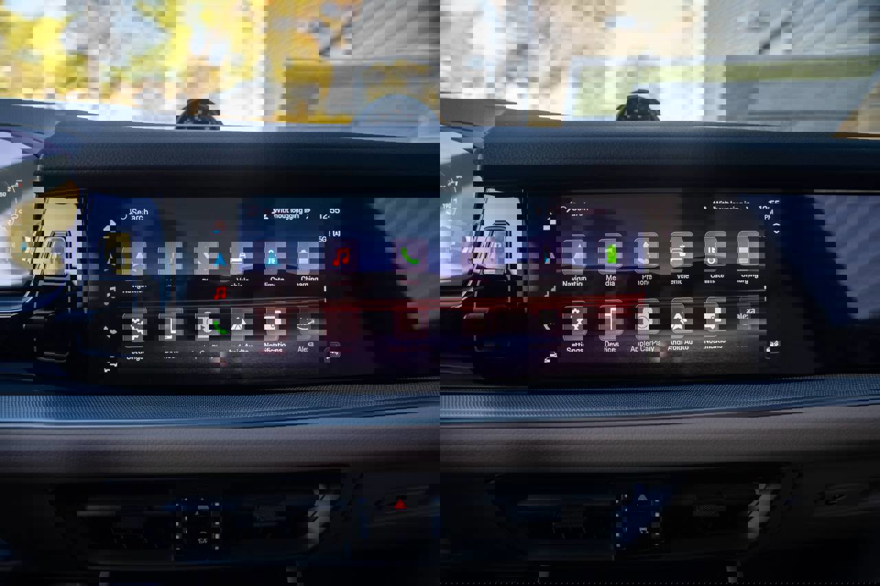 New 2026 Porsche Cayenne S image 20