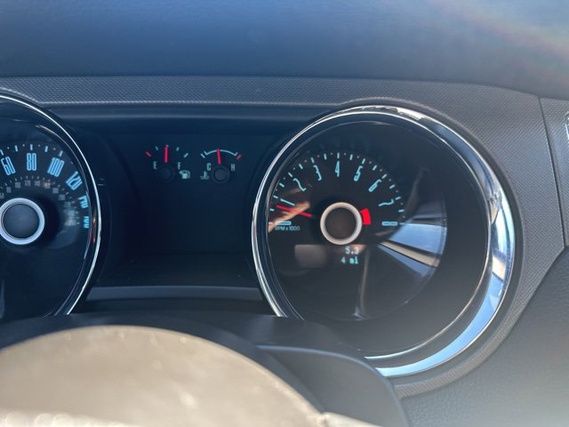 Used 2014 Ford Mustang Convertible image 14