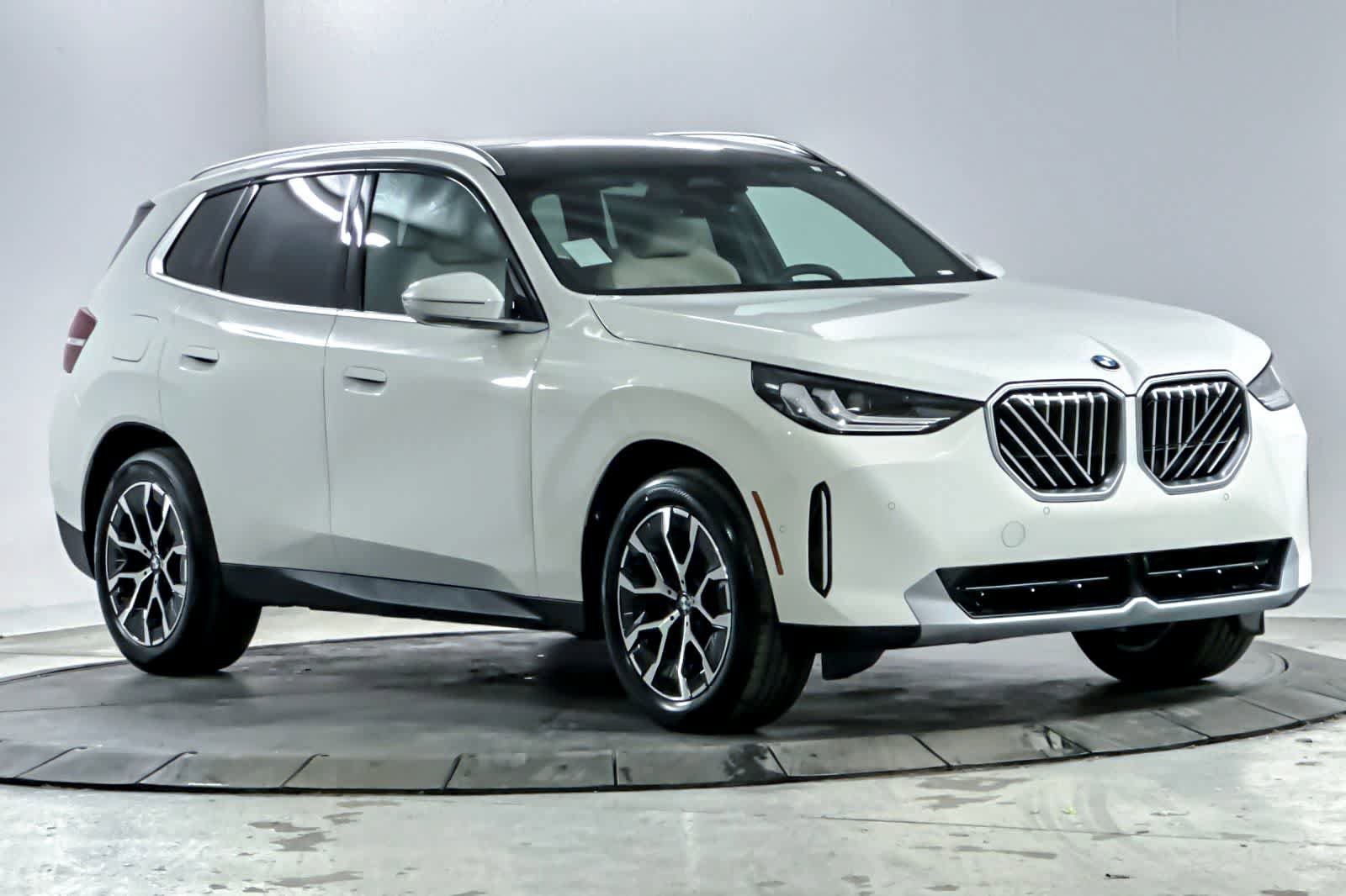 Used 2026 BMW X3 xDrive30i w/ Convenience Package AWD/4WD image 9
