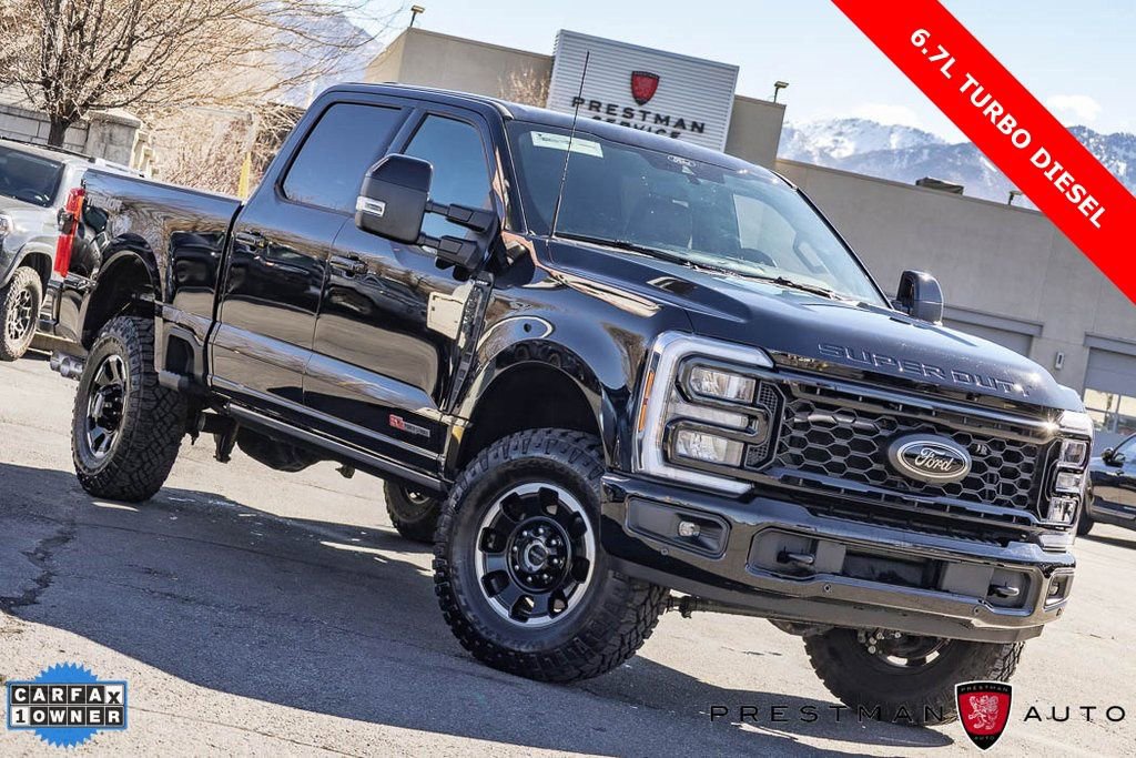 Used 2026 Ford F250 Lariat w/ Tremor Off-Road Package AWD/4WD image 1
