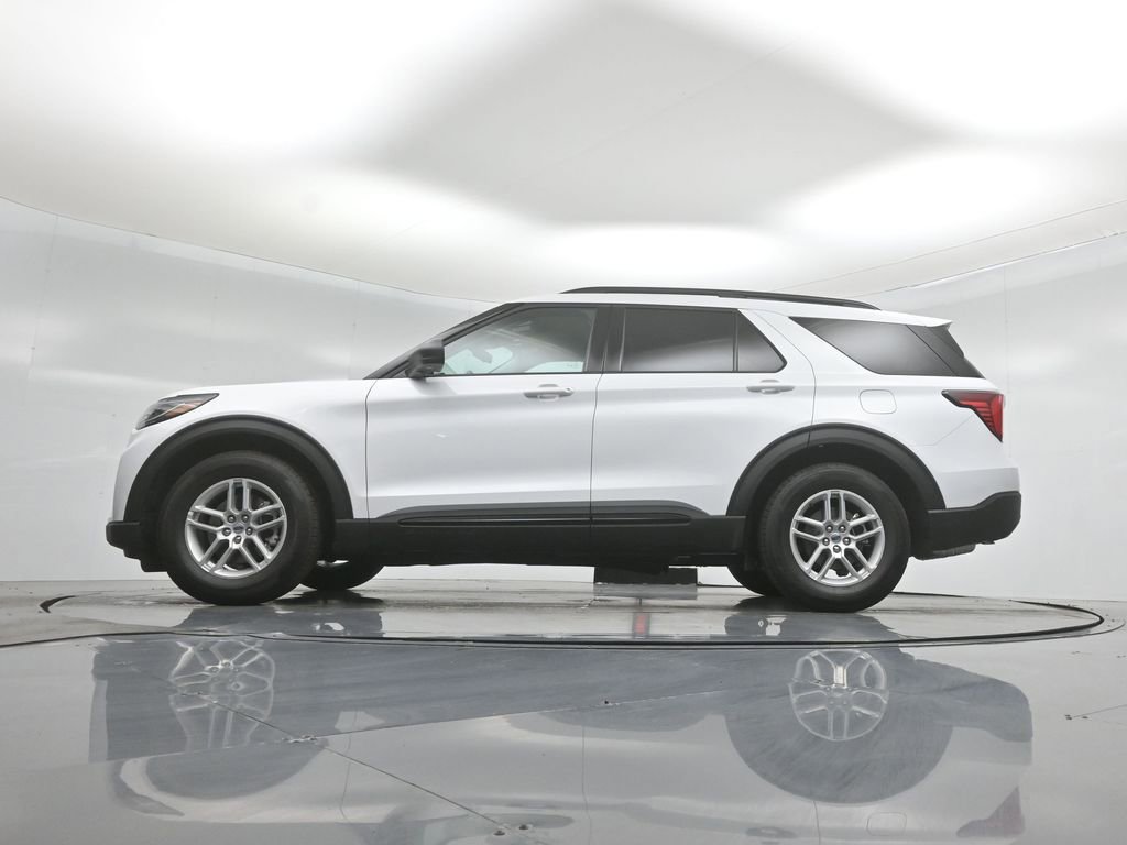 New 2026 Ford Explorer Active w/ Active Comfort Package RWD image 7