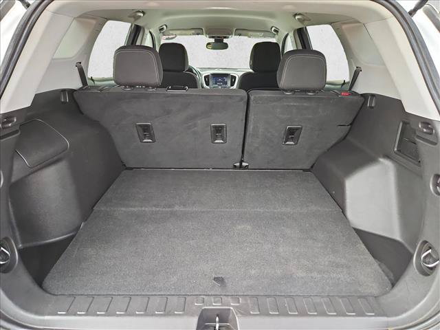 Used 2024 GMC Terrain SLE FWD image 6