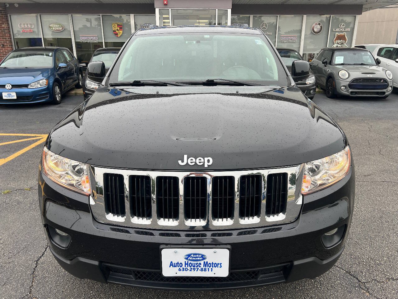 Used 2012 Jeep Grand Cherokee Laredo w/ Laredo E Group AWD/4WD image 5