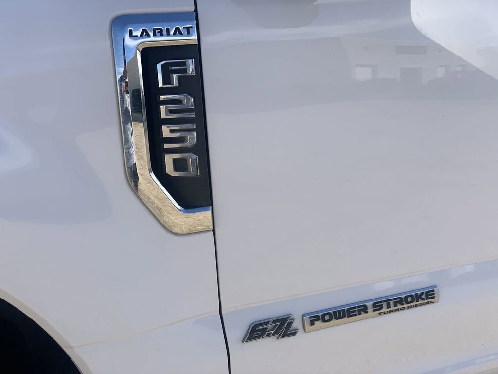 Used 2021 Ford F250 Lariat w/ Lariat Value Package AWD/4WD image 31