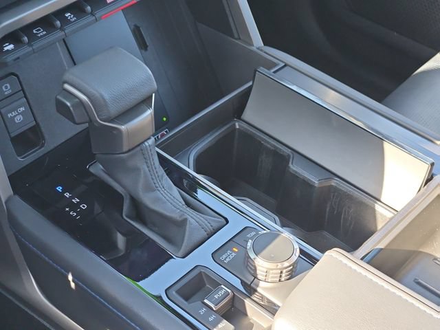 Certified 2026 Toyota Tundra Platinum AWD/4WD image 23