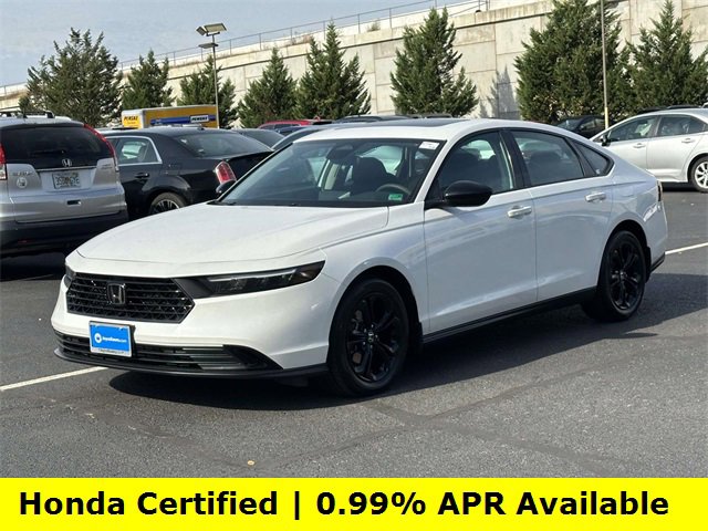 Certified 2025 Honda Accord SE image 4