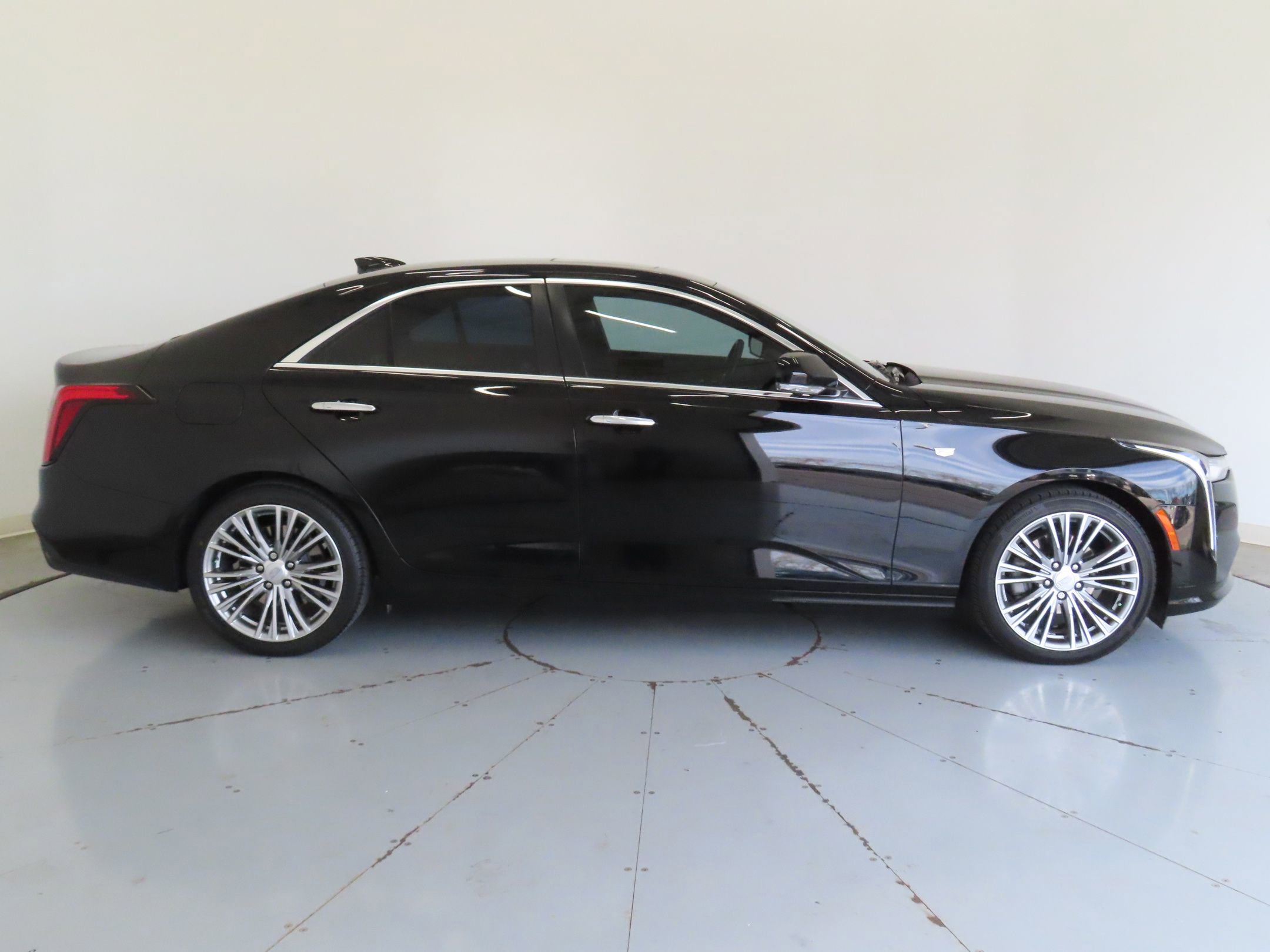 Used 2021 Cadillac CT4 Premium Luxury w/ Climate Package image 2