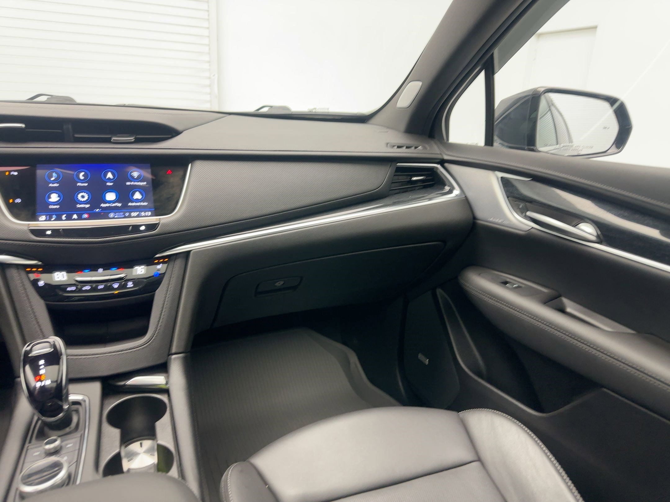 Used 2023 Cadillac XT5 Premium Luxury image 28