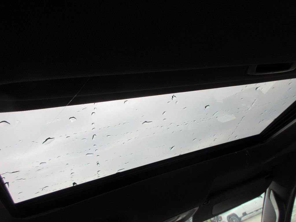 New 2026 GMC Sierra 3500 SLT w/ SLT Premium Package AWD/4WD image 16