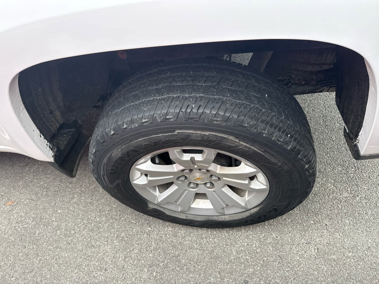 Used 2022 Chevrolet Colorado LT w/ Fleet Safety Package image 5