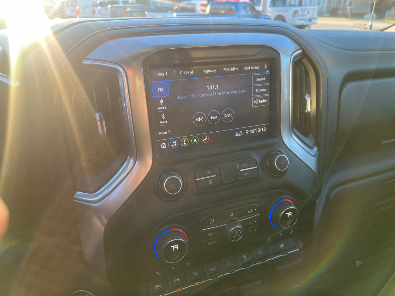 Used 2020 Chevrolet Silverado 1500 LTZ w/ LTZ Premium Package image 11