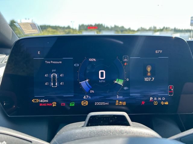 Used 2024 Chevrolet Equinox EV RS AWD/4WD image 11