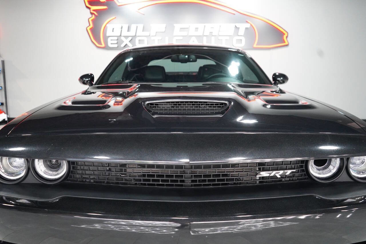 Used 2015 Dodge Challenger SRT Hellcat image 26