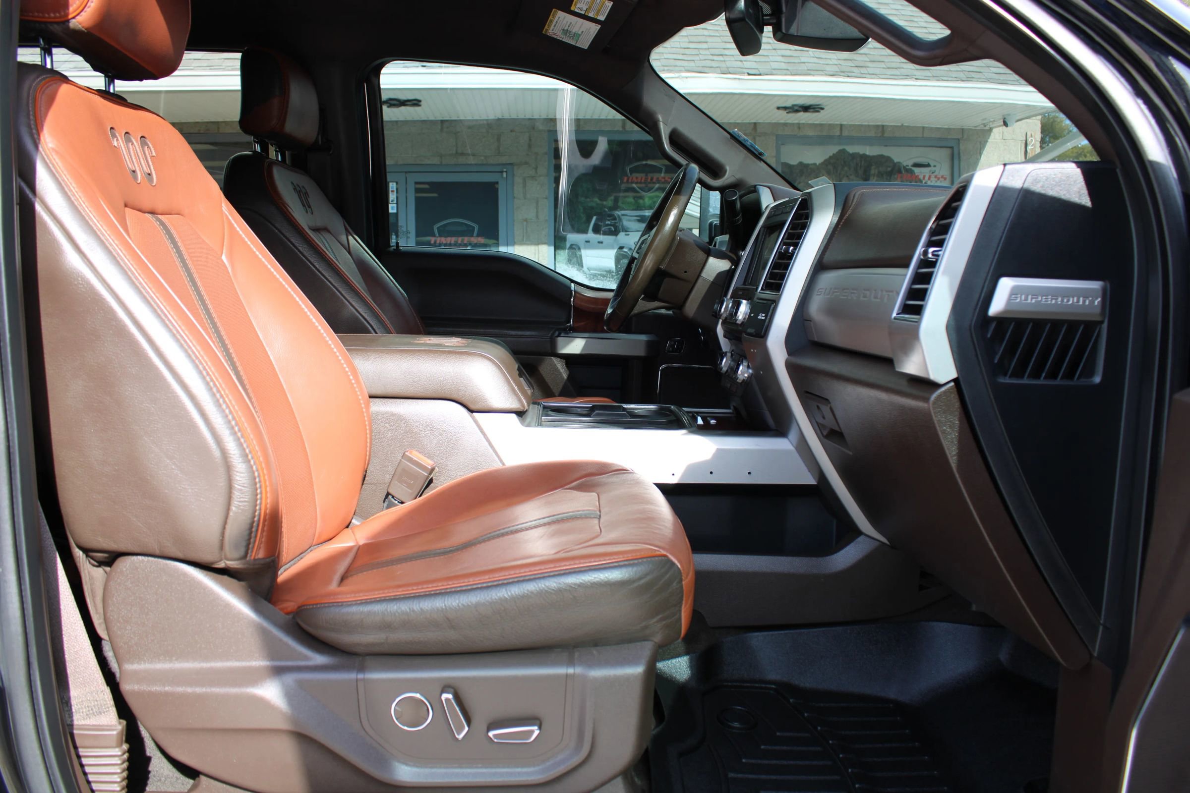 Used 2018 Ford F350 King Ranch w/ Chrome Package AWD/4WD image 7