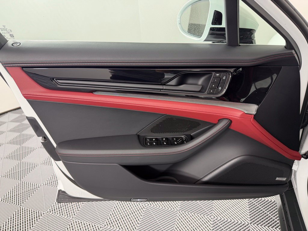 New 2026 Porsche Panamera RWD image 17