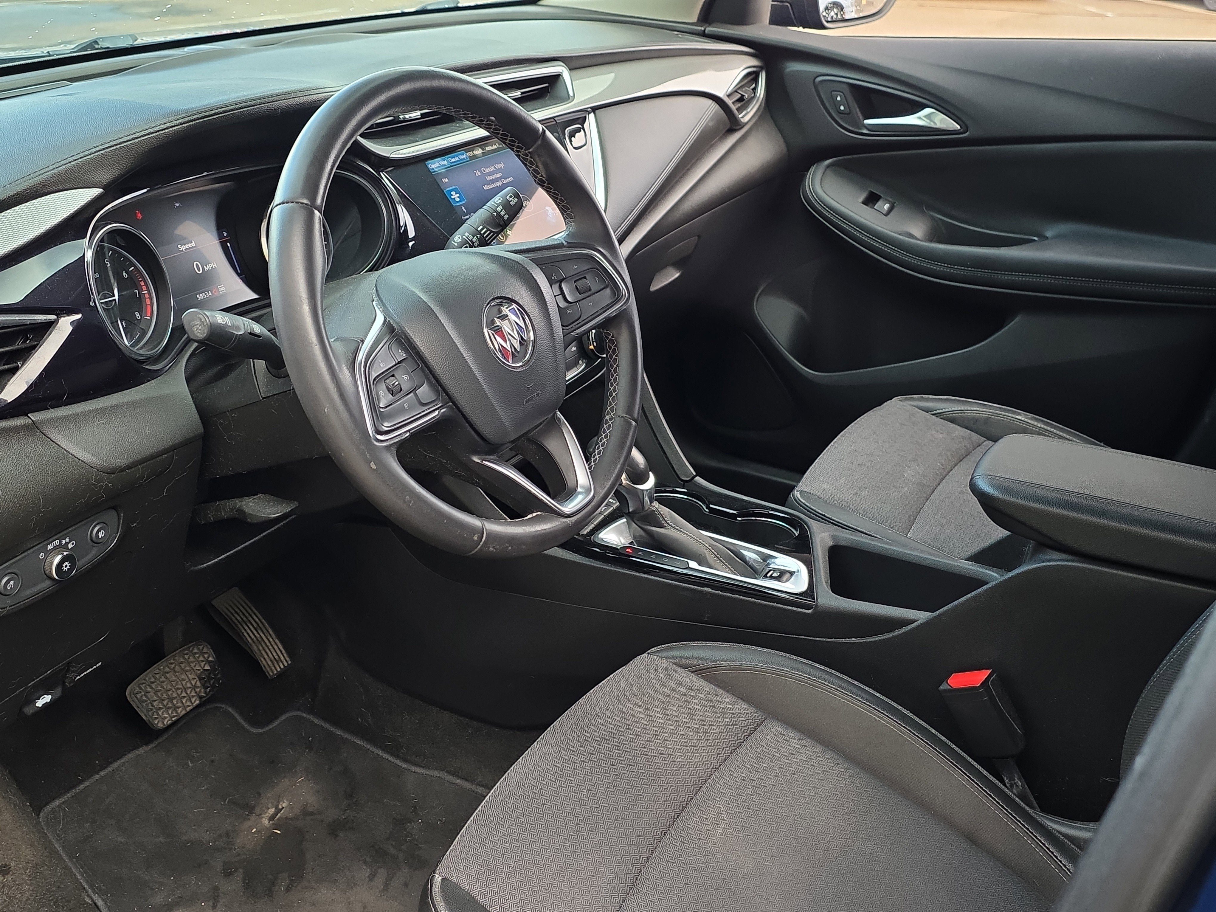 Used 2020 Buick Encore GX Preferred w/ Cold Weather Comfort Package image 11