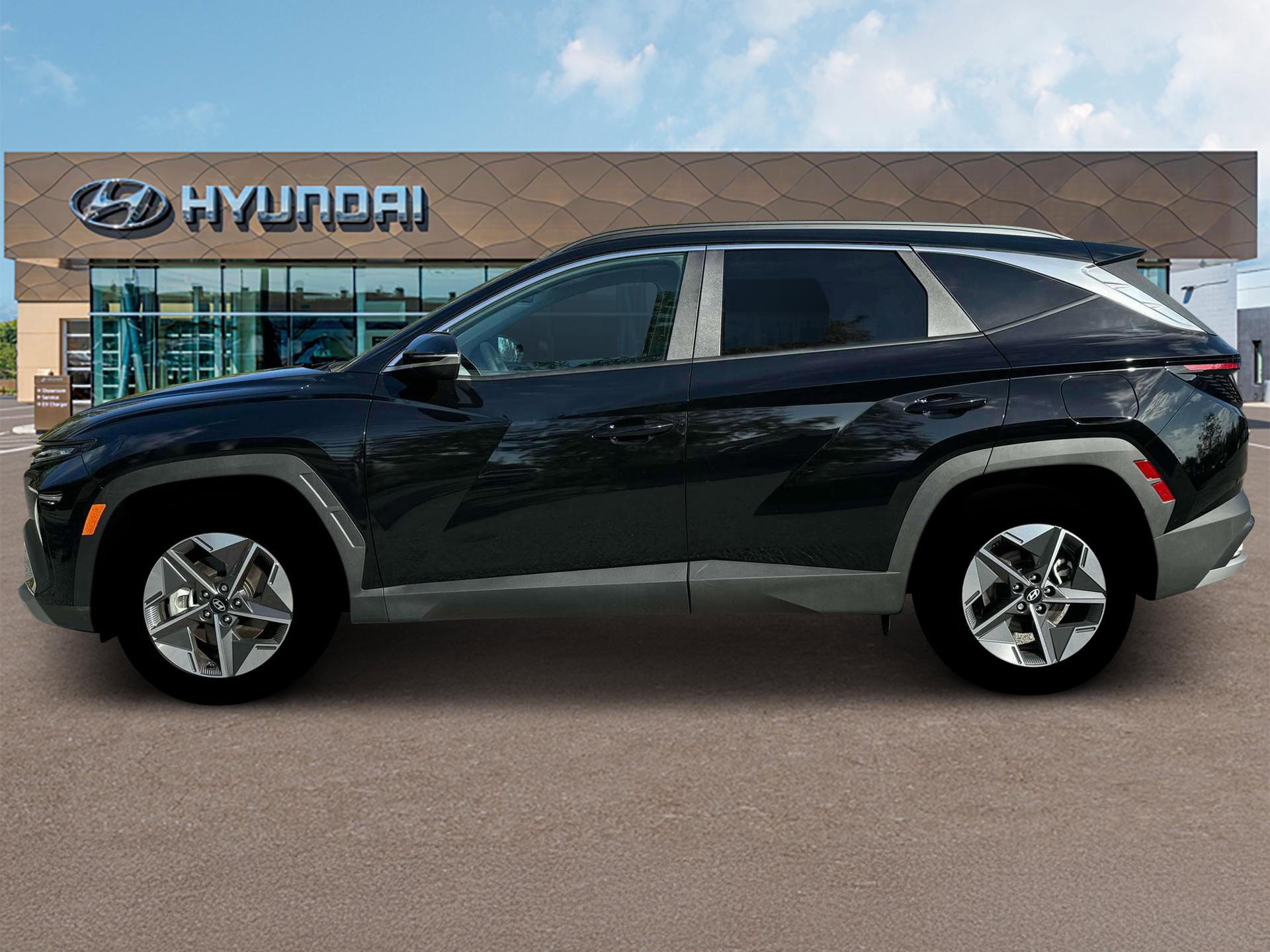 New 2025 Hyundai Tucson SEL image 3