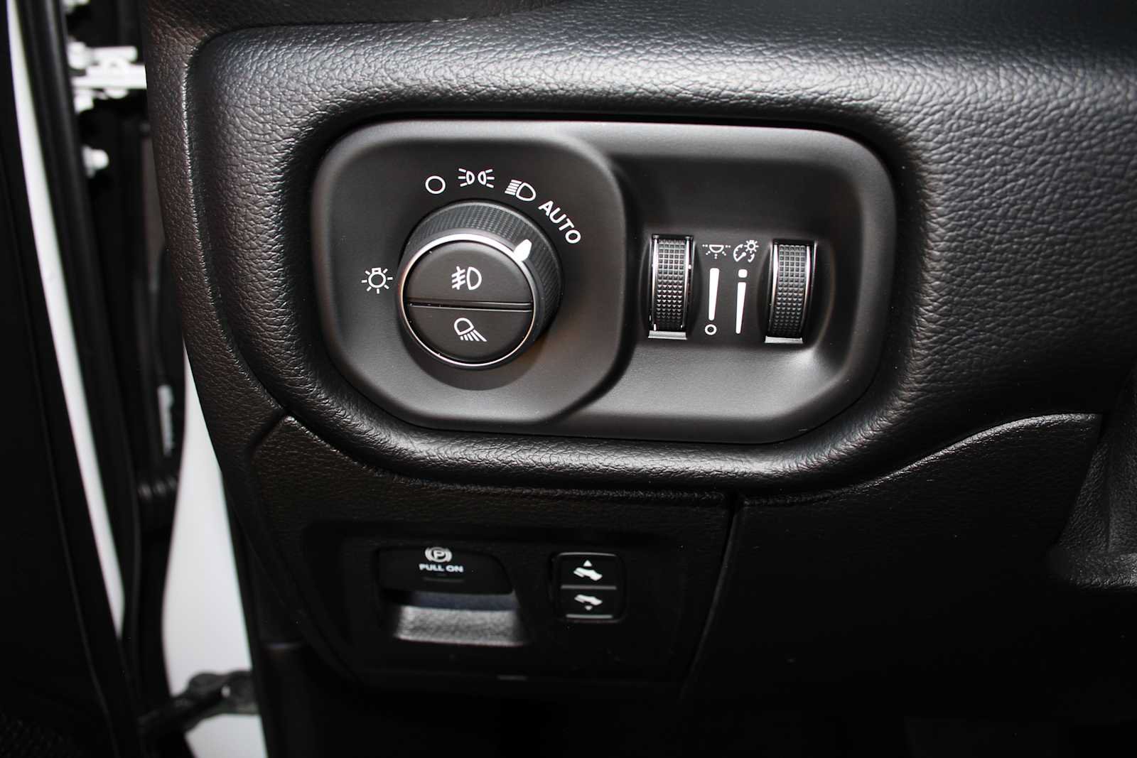 Used 2019 RAM 1500 Rebel w/ Rebel Level 2 Equipment Group AWD/4WD image 35