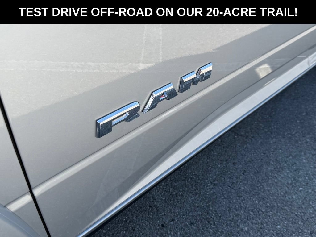 New 2026 RAM 2500 Limited AWD/4WD image 33