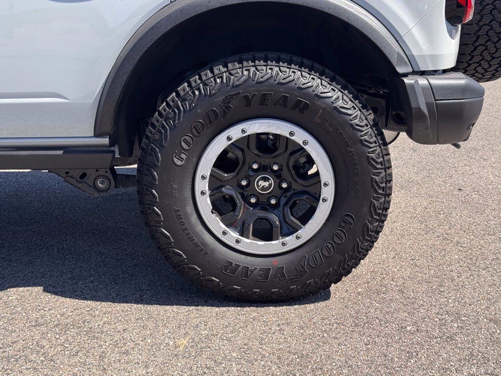 New 2026 Ford Bronco Badlands w/ Sasquatch Package AWD/4WD image 14