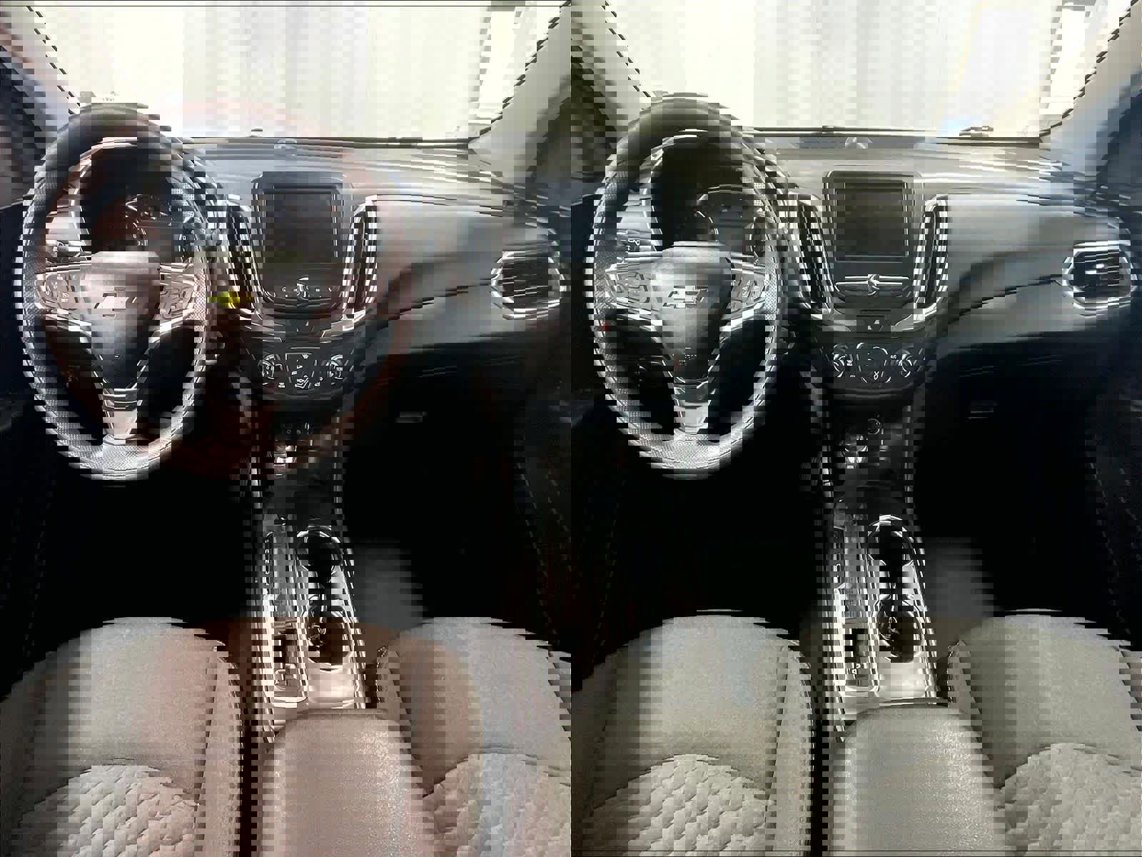 Used 2019 Chevrolet Equinox LT image 20