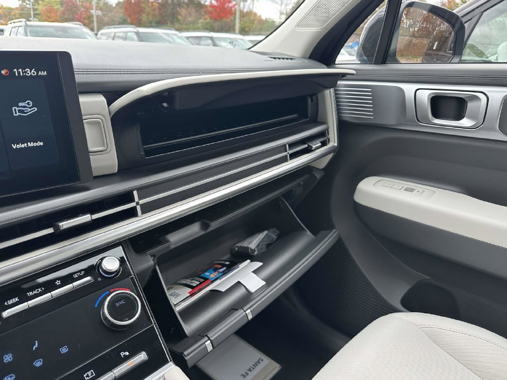 New 2026 Hyundai Santa Fe SE AWD/4WD image 18