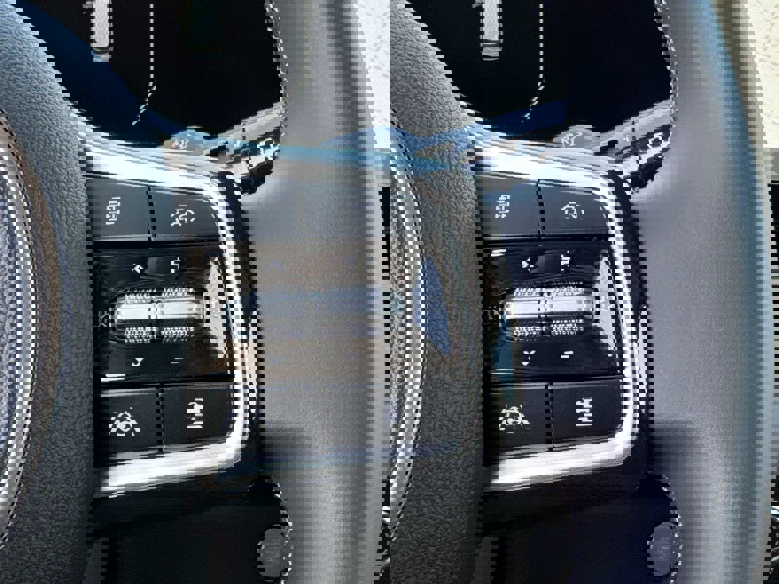 New 2026 Kia Carnival SX image 31