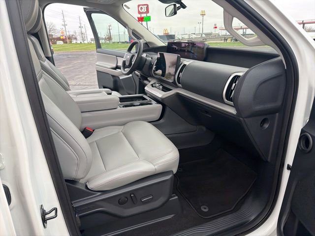 Used 2025 Ford Expedition Max Active image 33