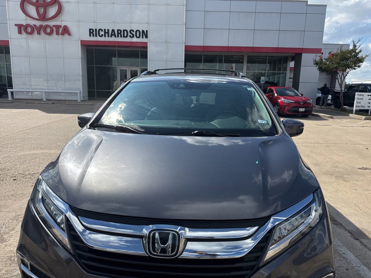 Used 2019 Honda Odyssey Elite image 2