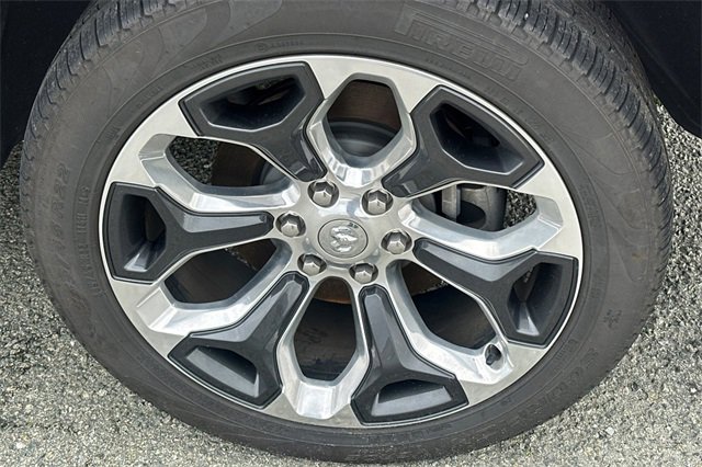 Used 2022 RAM 1500 Limited w/ Body Color Bumper Group image 8