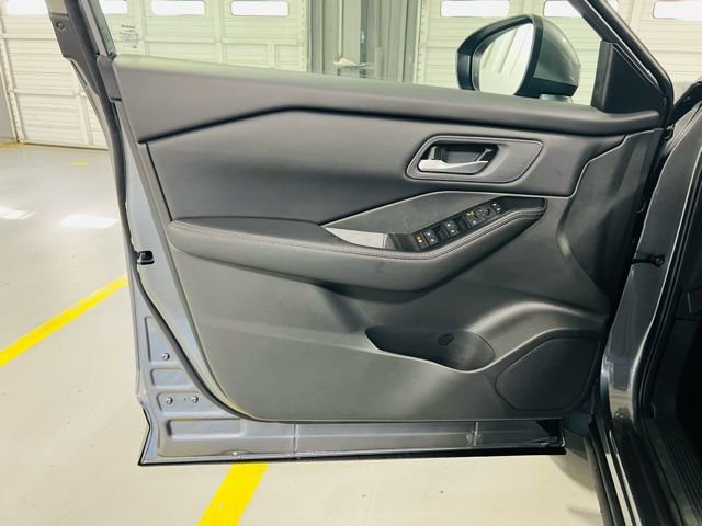 New 2026 Nissan Rogue SV image 20