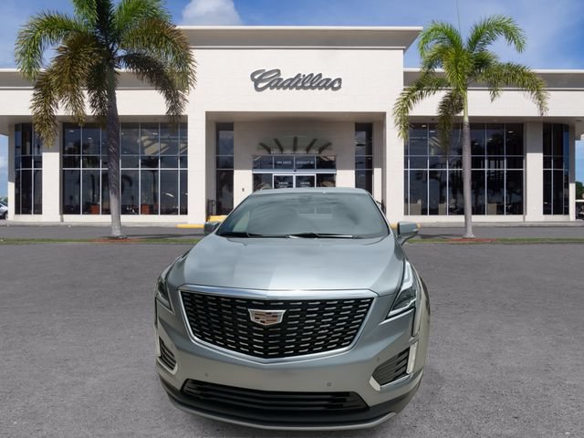 Certified 2023 Cadillac XT5 Premium Luxury w/ LPO, Floor Liner Package FWD image 4