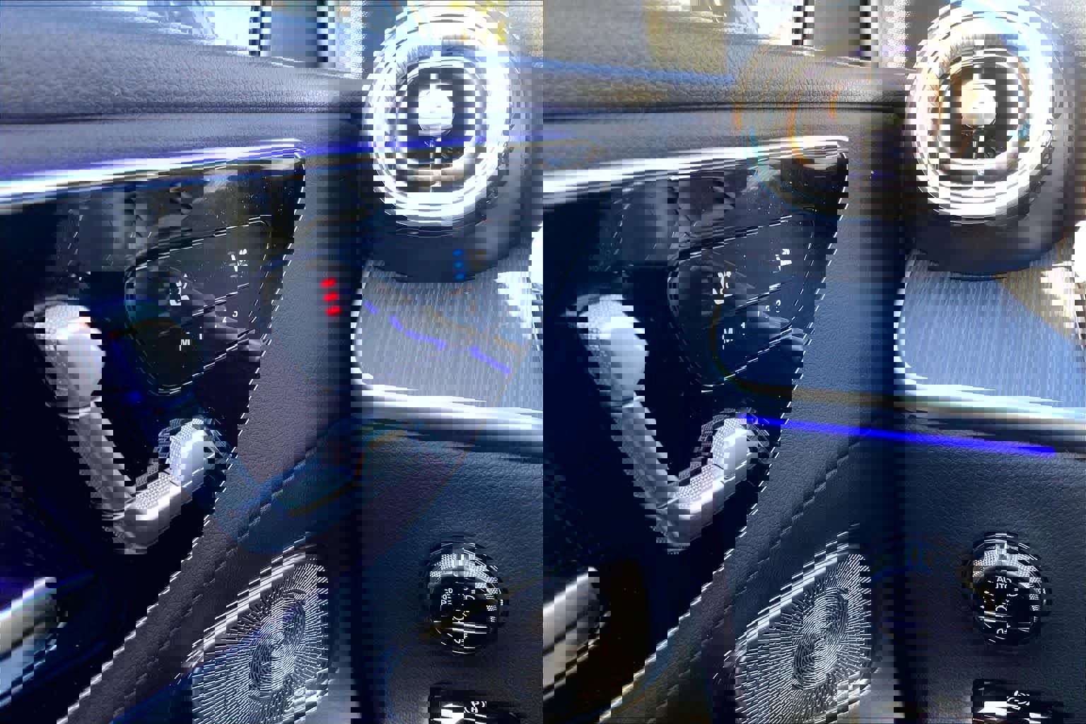 New 2026 Mercedes-Benz GLC 300 4MATIC image 24