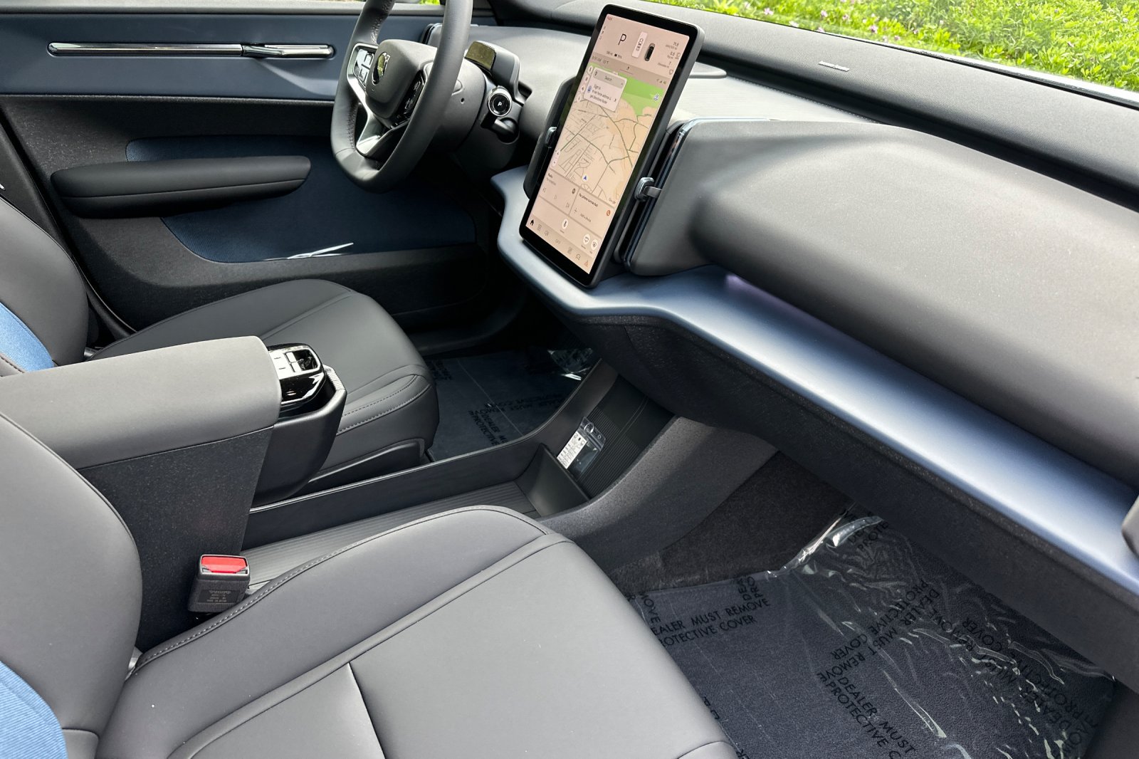 New 2026 Volvo EX30 Plus AWD/4WD image 12