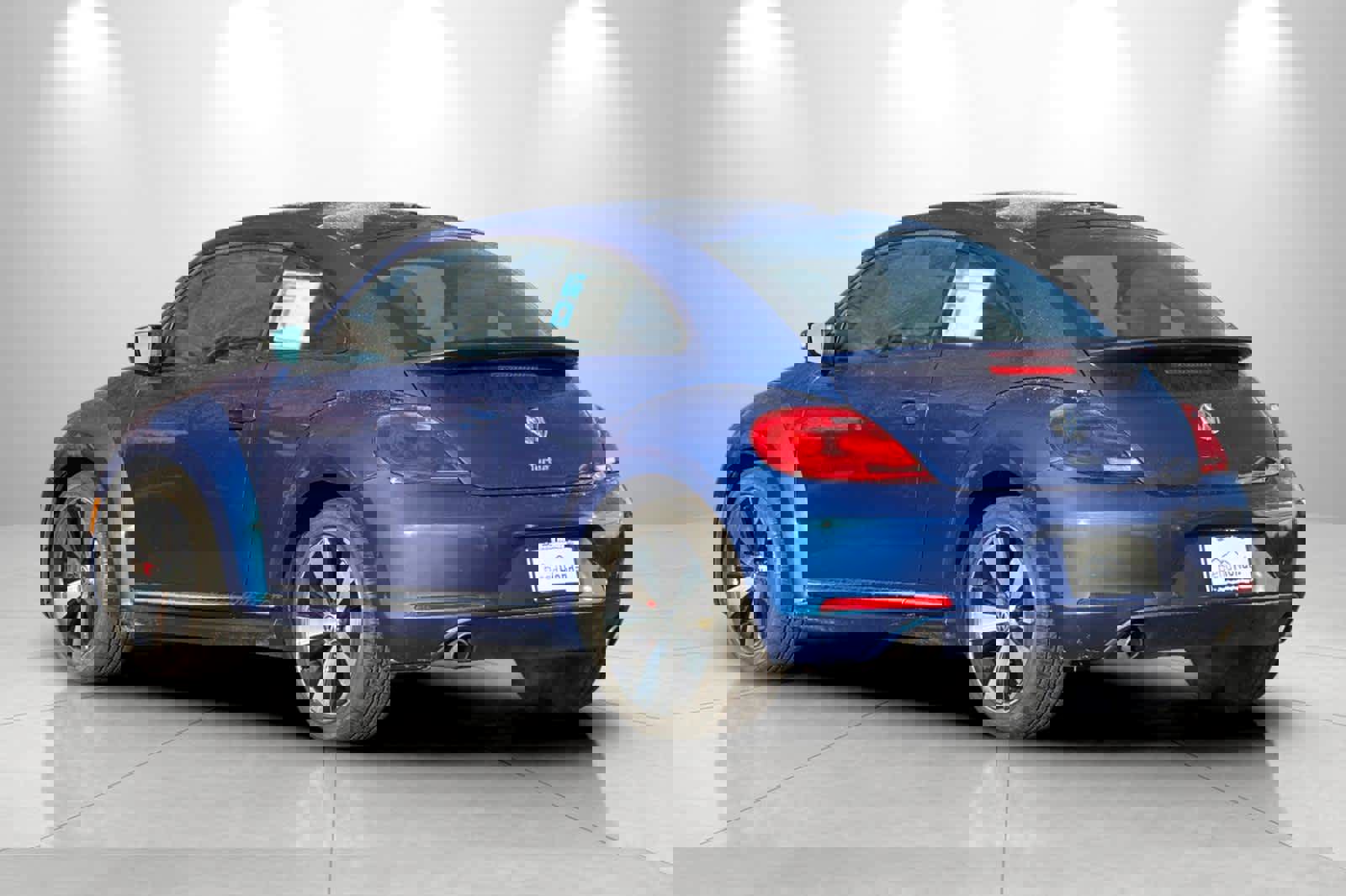 Used 2012 Volkswagen Beetle 2.0T image 6